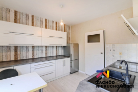 Mieszkanie 2 pokoje na pierwszym piętrze!!